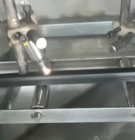 Plasma for EPDM seal strip